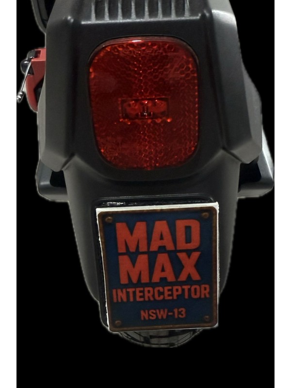 Ninebot Zt3 Pro Uyumlu Mad Max Interceptor Nsw- 13 Figürlü Elektrikli Scooter Aksesuar Dekor Plaka - Görsel 2